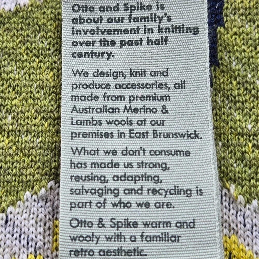 100% Merino Wool Scarf Lemons